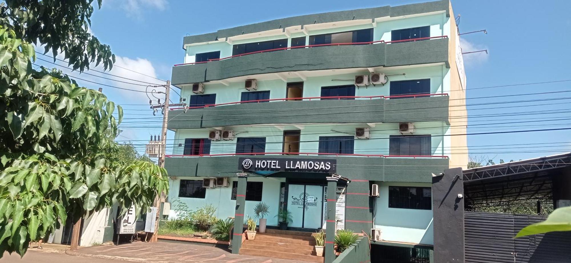 Hotel Llamosas ซิวดัดเดลเอสเต ภายนอก รูปภาพ